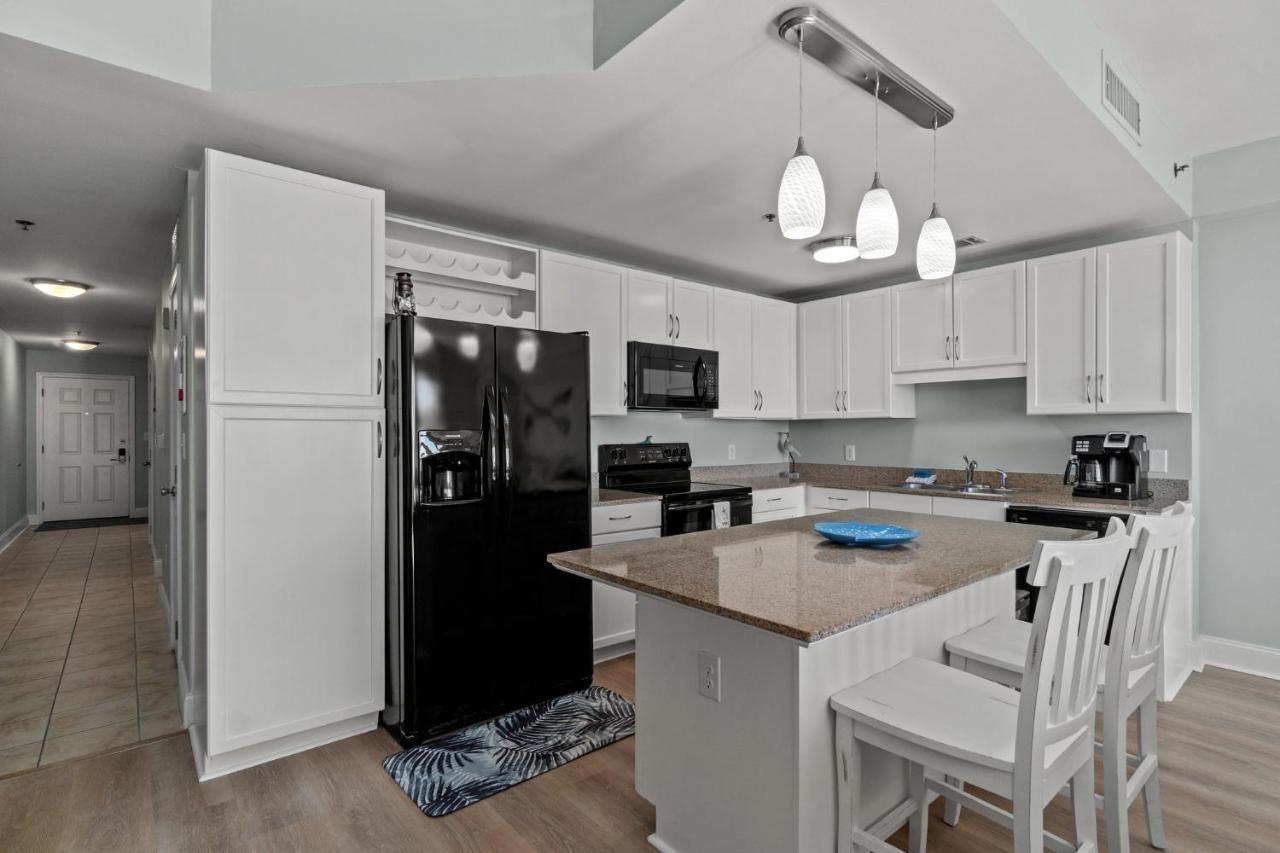Living Right At Laketown Wharf #1016 By Nautical Properties Panama City Beach Exterior foto