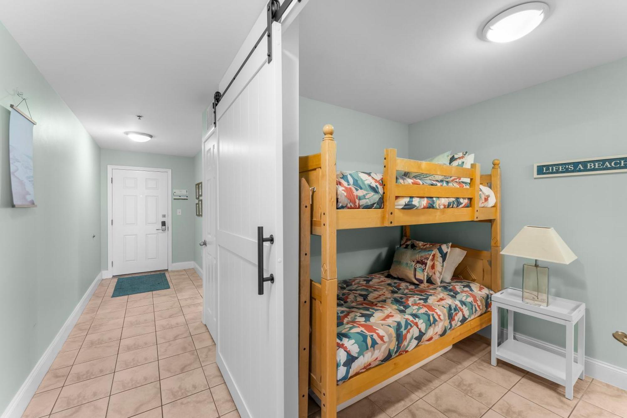Living Right At Laketown Wharf #1016 By Nautical Properties Panama City Beach Exterior foto