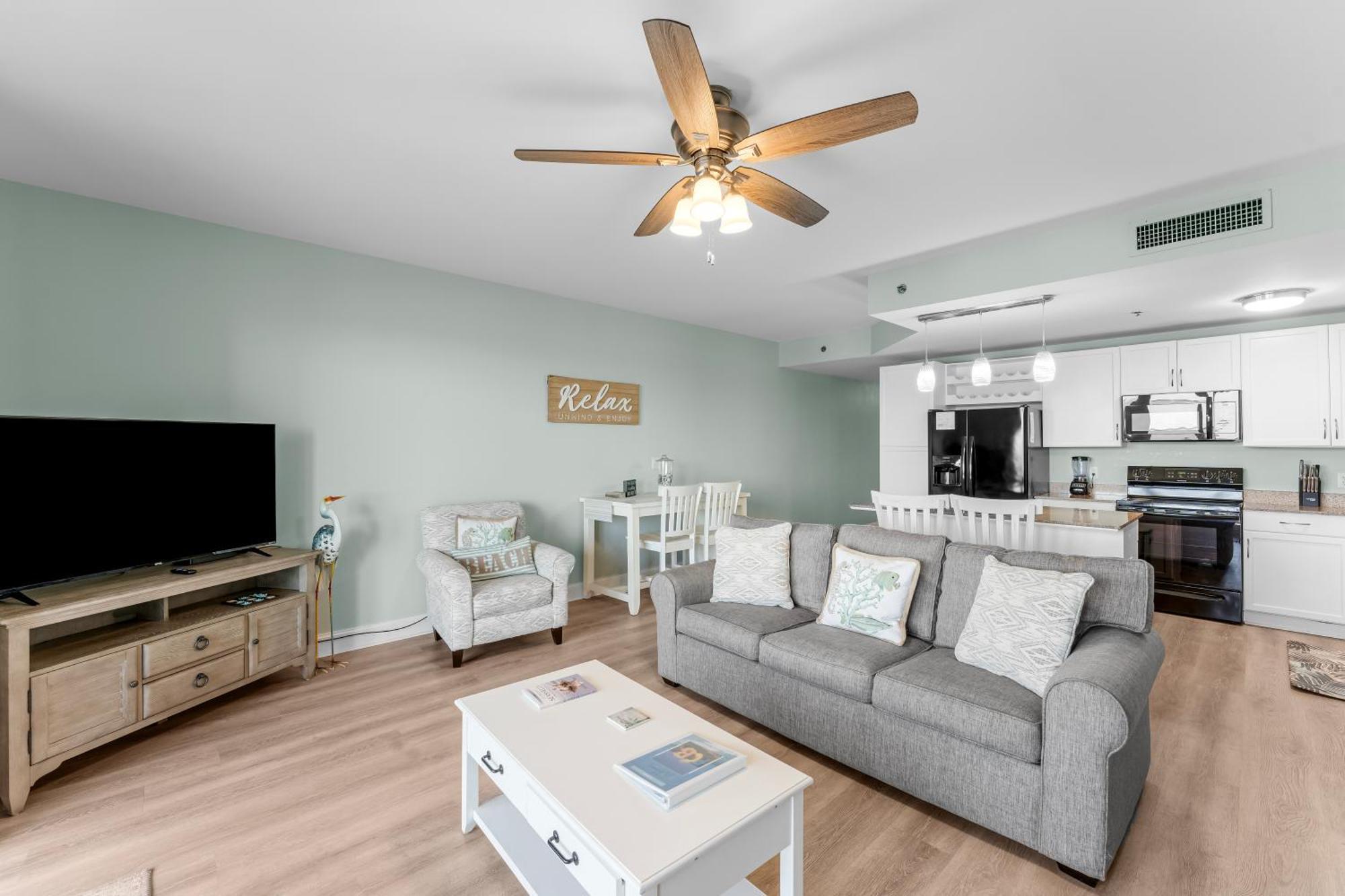 Living Right At Laketown Wharf #1016 By Nautical Properties Panama City Beach Exterior foto